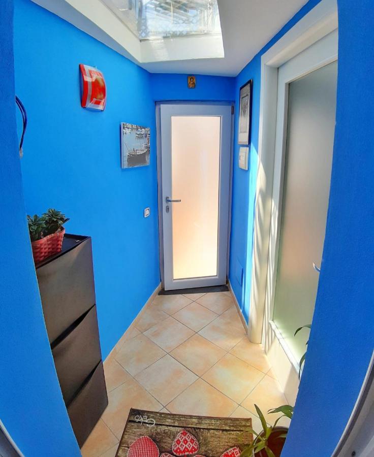 דירות פרוסידה La Casa Azzurra מראה חיצוני תמונה